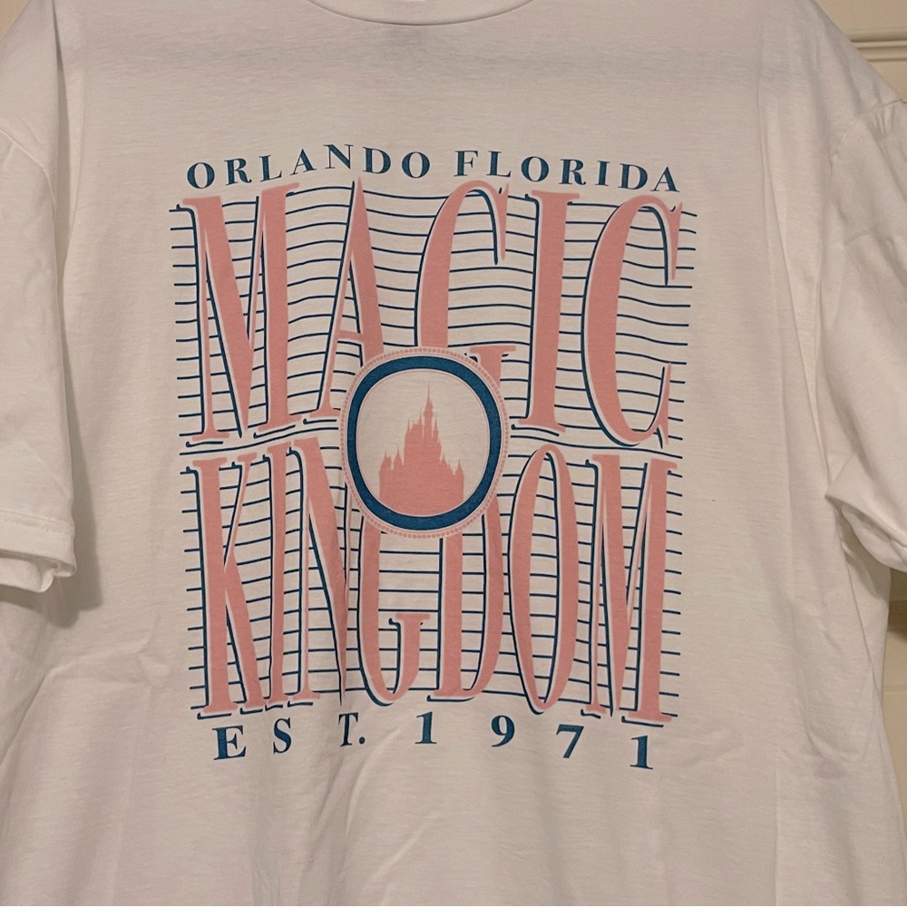 Disney White and Pink Magic Kingdom Tee XL